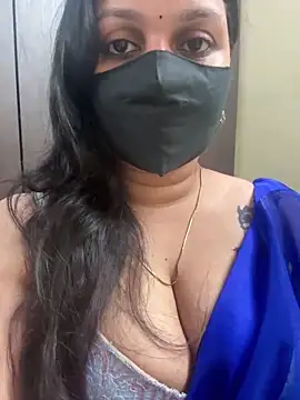 Snapshot of Akhi_Akshaya chatting on March 2, 2025, 4:32 pm Akhi Akshaya online show from March 2, 2025, 4:32 pm