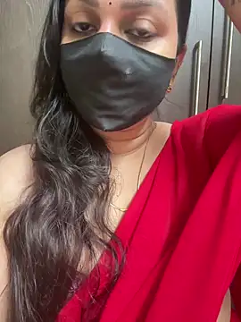 Snapshot of Akhi_Akshaya chatting on March 7, 2025, 5:28 pm Akhi Akshaya online show from March 7, 2025, 5:28 pm