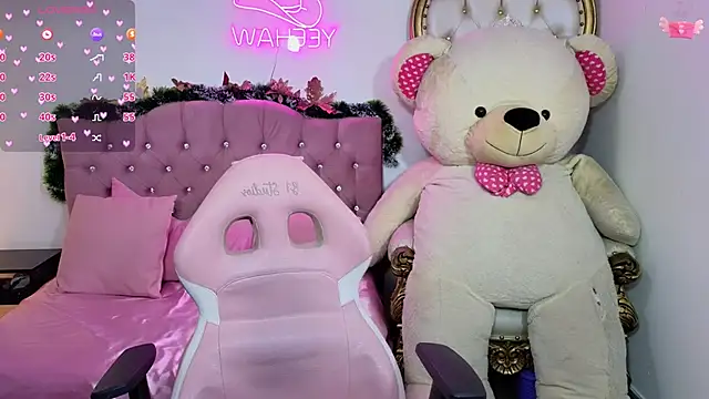 Snapshot of Emilly_tay chatting on January 11, 2025, 6:12 pm Emilly tay online show from January 11, 2025, 6:12 pm