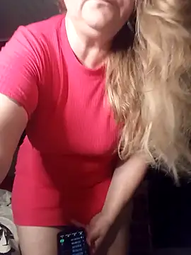 Snapshot of pAuLa_- chatting on October 1, 2025, 2:28 am pAuLa - online show from October 1, 2025, 2:28 am