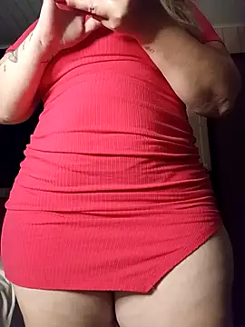 Snapshot of pAuLa_- chatting on October 15, 2025, 1:17 am pAuLa - online show from October 15, 2025, 1:17 am