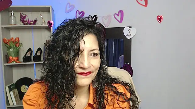 Snapshot of arianna_ros3 chatting on February 20, 2025, 1:40 pm arianna ros3 online show from February 20, 2025, 1:40 pm