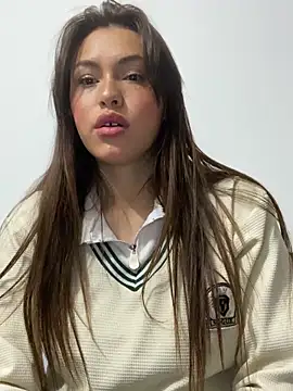 Snapshot of eriika_deep_ chatting on January 24, 2025, 4:59 am eriika deep online show from January 24, 2025, 4:59 am