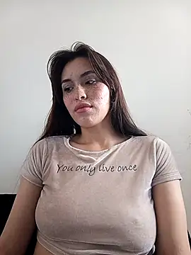 Snapshot of eriika_deep_ chatting on November 7, 2025, 7:36 pm eriika deep online show from November 7, 2025, 7:36 pm