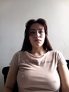 Snapshot of eriika_deep_ chatting on November 28, 2025, 6:21 pm eriika deep online show from November 28, 2025, 6:21 pm