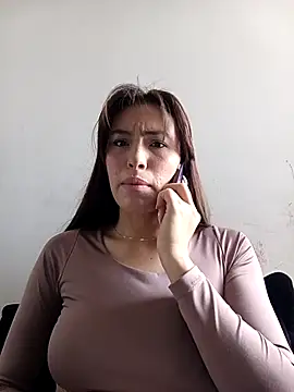 Snapshot of eriika_deep_ chatting on December 3, 2025, 4:49 pm eriika deep online show from December 3, 2025, 4:49 pm