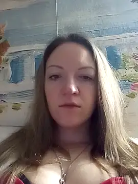 Snapshot of KattyLuuu chatting on December 21, 2025, 10:55 am KattyLuuu online show from December 21, 2025, 10:55 am