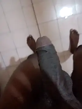 Snapshot of tharu111111 chatting on January 18, 2025, 10:49 pm tharu111111 online show from January 18, 2025, 10:49 pm