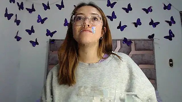 Anny Fox- online show from December 19, 2025, 3:57 am