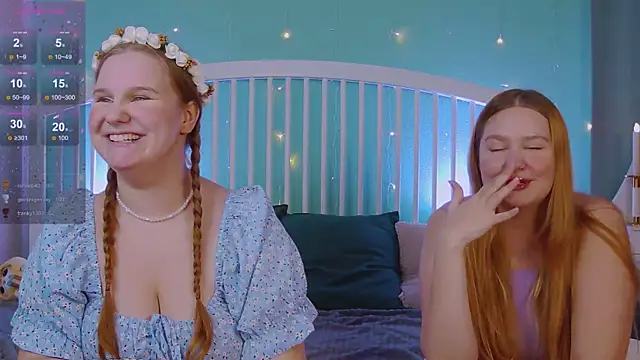 Snapshot of Ellie_Wellie chatting on December 21, 2024, 1:32 pm Ellie Wellie online show from December 21, 2024, 1:32 pm