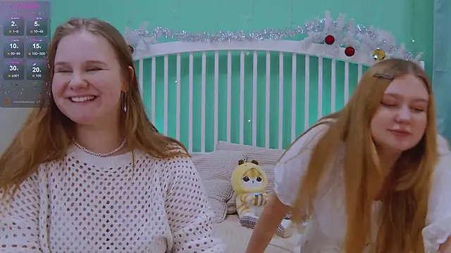 Snapshot of Ellie_Wellie chatting on December 23, 2024, 3:44 pm Ellie Wellie online show from December 23, 2024, 3:44 pm