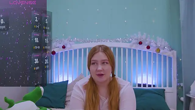 Snapshot of Ellie_Wellie chatting on January 3, 2025, 1:36 pm Ellie Wellie online show from January 3, 2025, 1:36 pm