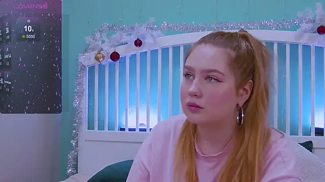 Snapshot of Ellie_Wellie chatting on January 4, 2025, 12:27 pm Ellie Wellie online show from January 4, 2025, 12:27 pm