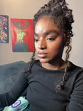 Zizi-campbel online show from March 23, 2026, 8:29 am