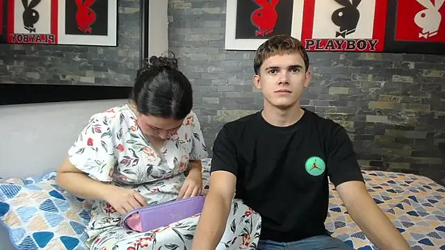 Snapshot of Gurvinder_1 chatting on March 18, 2025, 11:19 am Gurvinder 1 online show from March 18, 2025, 11:19 am