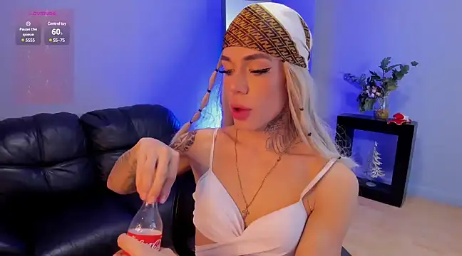 Camillesanto online show from January 2, 2025, 11:49 pm