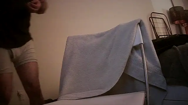 Snapshot of teek1234_1 chatting on January 9, 2025, 5:23 am teek1234 1 online show from January 9, 2025, 5:23 am