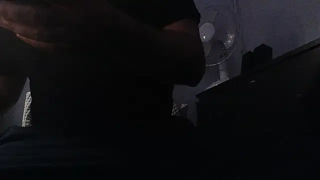 Snapshot of teek1234_1 chatting on September 10, 2025, 4:12 am teek1234 1 online show from September 10, 2025, 4:12 am