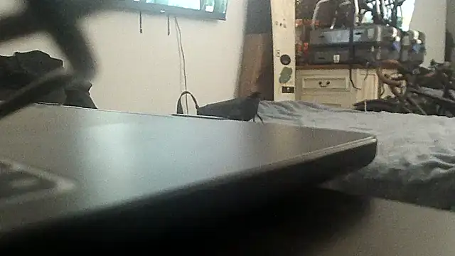 Snapshot of teek1234_1 chatting on October 18, 2025, 4:04 am teek1234 1 online show from October 18, 2025, 4:04 am