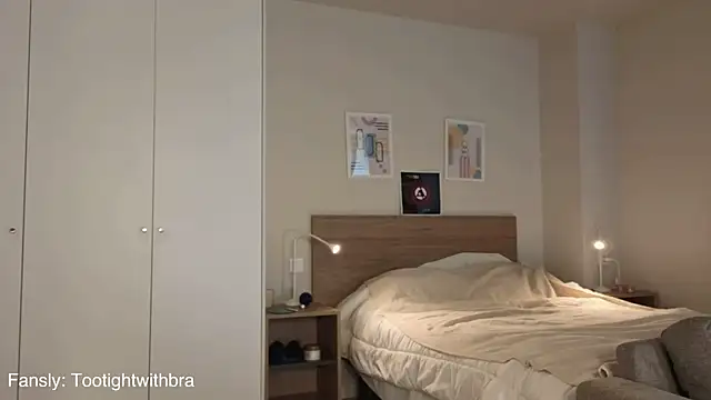 tootightwithbra online show from June 29, 2026, 7:47 am