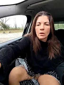 sansan2411 online show from November 23, 2025, 1:55 pm