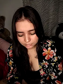 Ema kraus online show from March 18, 2025, 6:46 am