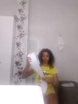 Snapshot of naughty69curls chatting on September 26, 2025, 6:45 pm naughty69curls online show from September 26, 2025, 6:45 pm