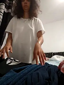 Snapshot of naughty69curls chatting on November 3, 2025, 7:37 pm naughty69curls online show from November 3, 2025, 7:37 pm