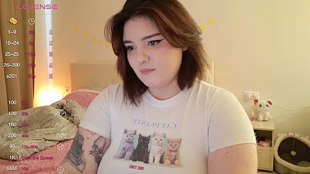 Snapshot of YumiYammy chatting on January 19, 2026, 11:25 am YumiYammy online show from January 19, 2026, 11:25 am