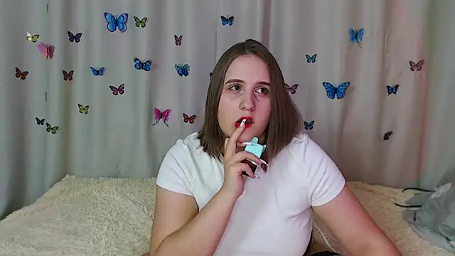 Snapshot of Phantommira chatting on January 6, 2025, 9:22 pm Phantommira online show from January 6, 2025, 9:22 pm