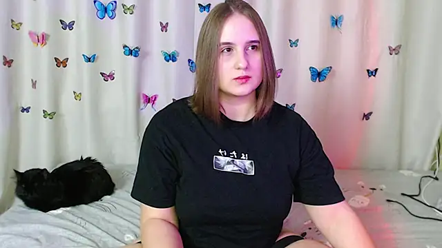 Snapshot of Phantommira chatting on January 13, 2025, 9:09 pm Phantommira online show from January 13, 2025, 9:09 pm