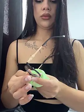 RoseCassie online show from March 24, 2026, 12:54 pm