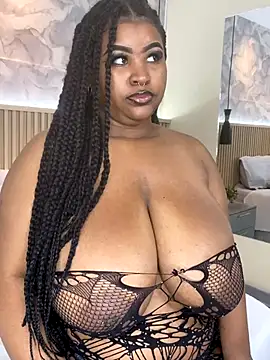 AinaraJimenez online show from December 1, 2025, 6:46 pm