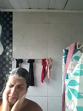 ppatriciarabello online show from December 5, 2025, 5:20 pm