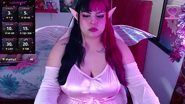 Snapshot of Pinky-Flower chatting on January 26, 2025, 9:07 pm Pinky-Flower online show from January 26, 2025, 9:07 pm