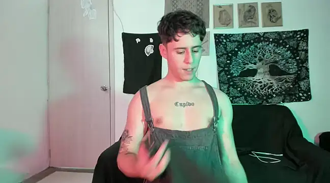 Antonello Vannucci online show from January 28, 2025, 8:04 pm