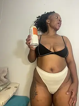 Snapshot of beverlyxxxx chatting on March 22, 2025, 2:58 pm beverlyxxxx online show from March 22, 2025, 2:58 pm