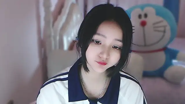 xiao-xiao-D online show from February 18, 2025, 4:48 am