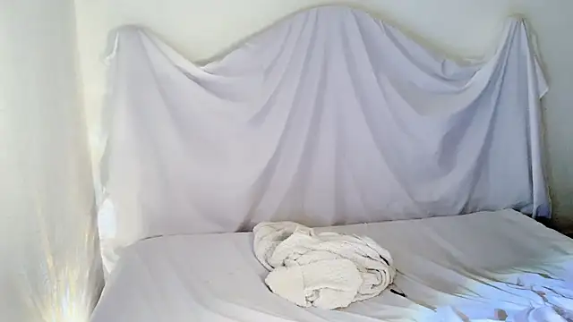 Irene--- online show from February 6, 2026, 6:07 am