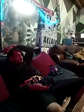 dulcedeseo13 online show from October 20, 2025, 11:21 am