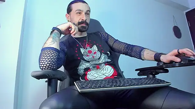 AxelColton online show from March 3, 2026, 6:03 pm