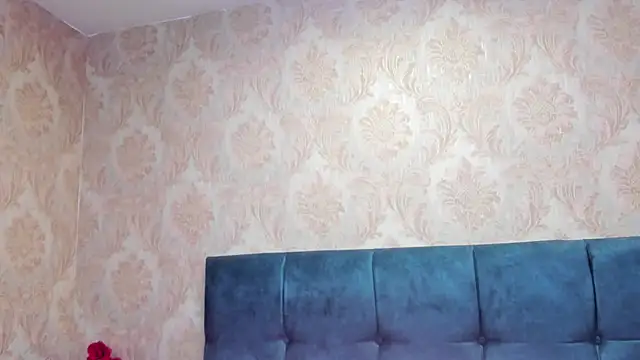 Snapshot of CintiaWalker chatting on October 3, 2025, 12:46 pm CintiaWalker online show from October 3, 2025, 12:46 pm