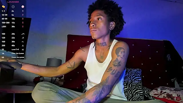 Snapshot of JhonyMiller_ chatting on December 23, 2025, 1:14 am JhonyMiller online show from December 23, 2025, 1:14 am