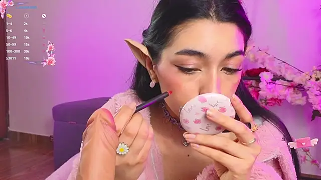 Snapshot of Sweet_Nyx chatting on October 11, 2025, 9:46 pm Sweet Nyx online show from October 11, 2025, 9:46 pm