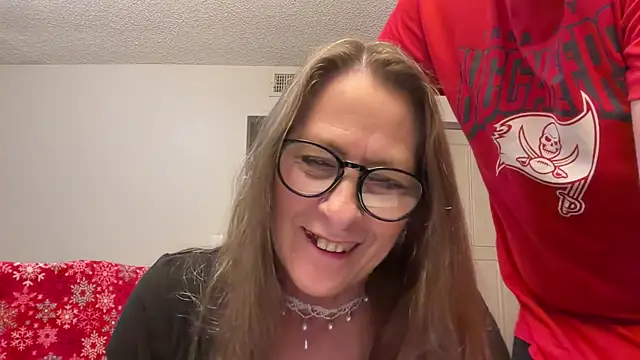 Snapshot of Keywest_Kate chatting on January 2, 2025, 11:38 pm Keywest Kate online show from January 2, 2025, 11:38 pm