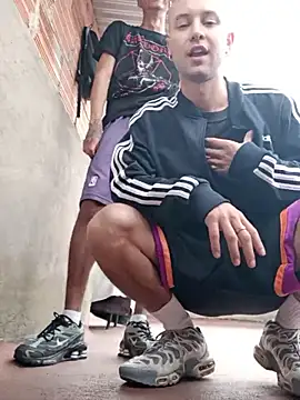 Snapshot of codysmith chatting on May 8, 2026, 7:19 pm codysmith online show from May 8, 2026, 7:19 pm