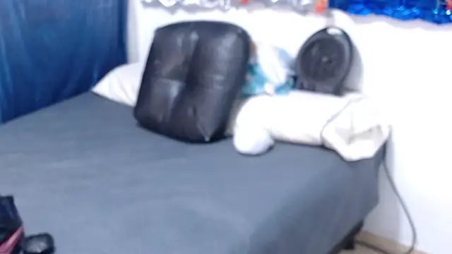 thaly funn online show from March 8, 2025, 6:26 pm