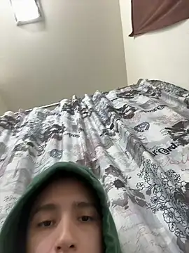 Snapshot of qbaby96 chatting on January 1, 2025, 11:51 pm qbaby96 online show from January 1, 2025, 11:51 pm