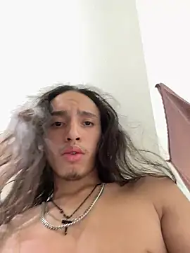 Snapshot of qbaby96 chatting on January 8, 2025, 1:31 pm qbaby96 online show from January 8, 2025, 1:31 pm