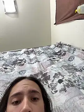 Snapshot of qbaby96 chatting on January 10, 2025, 11:54 am qbaby96 online show from January 10, 2025, 11:54 am